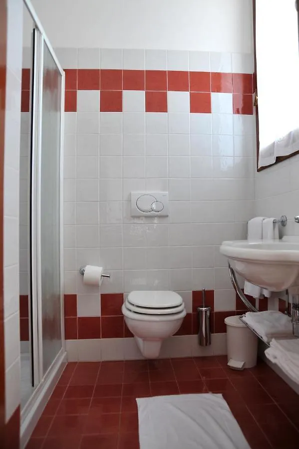 Hotel Reno Τζεσόλο Λίντο