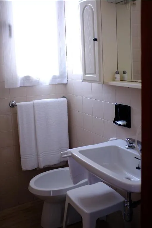 Hotel Reno Τζεσόλο Λίντο 3*,  Ιταλία
