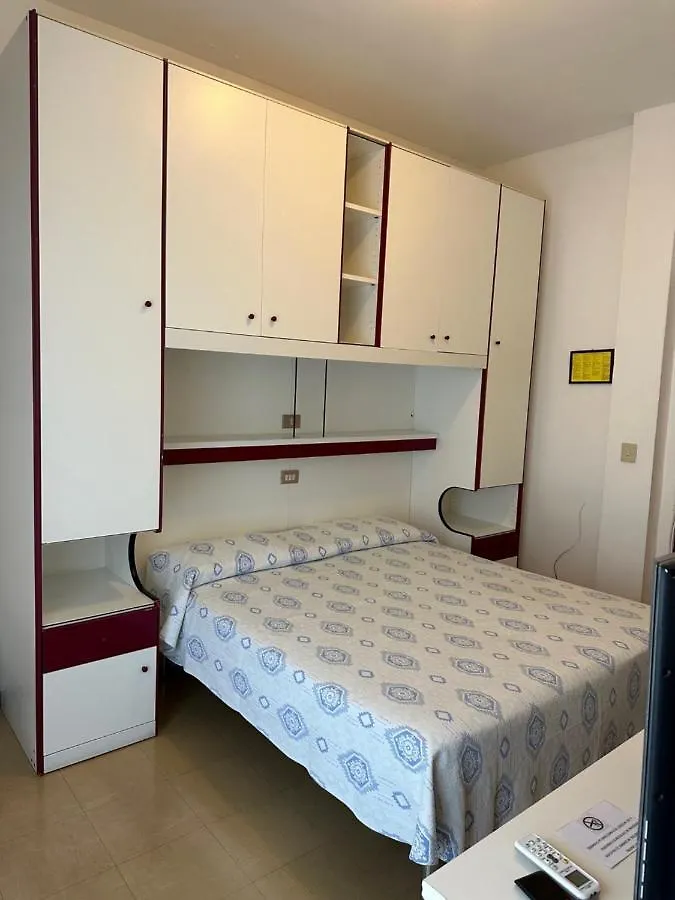 Hotel Reno Τζεσόλο Λίντο
